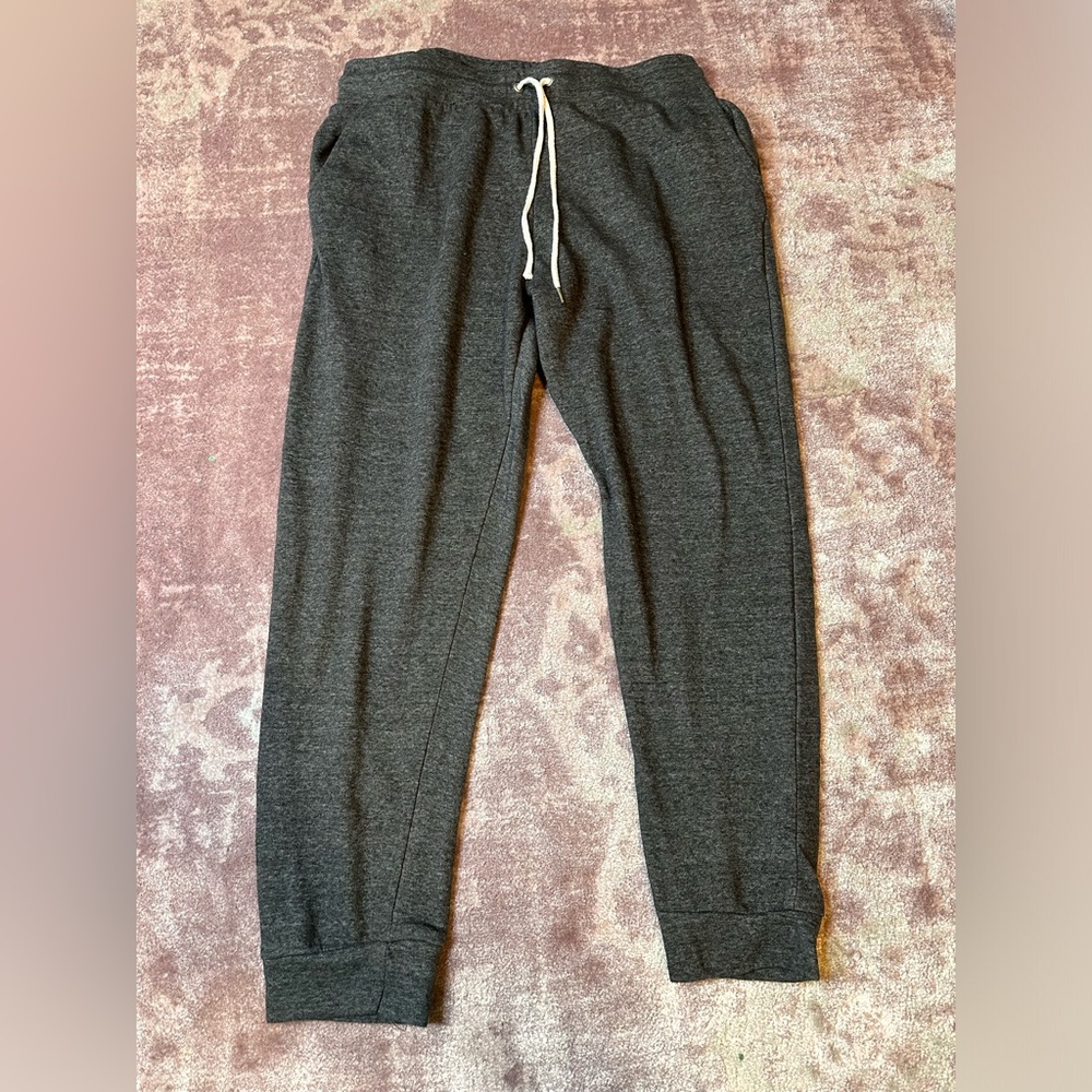 Sabrina Lauren joggers size medium